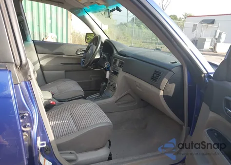 2004 Subaru Forester 2.5Xs из США, поврежденный, VIN JF1SG65634H761445